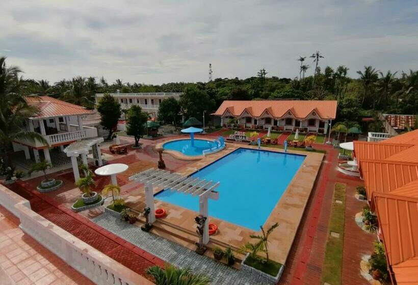 חדר משפחתי, Cris Del Mar Resort