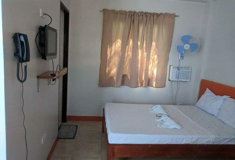 חדר אקונומי, Cris Del Mar Resort