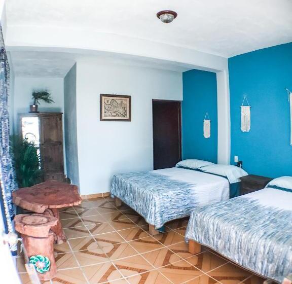 클래식 4인 룸, Colibri