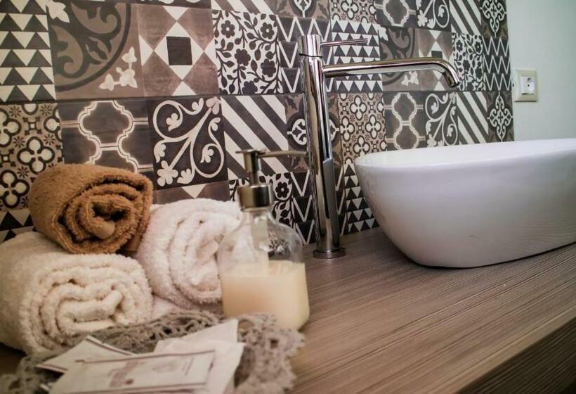 Номер Стандарт Вид на Озеро, Il Marrondindo Bed & Breakfast