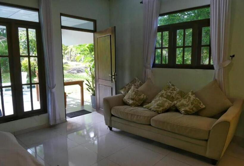 Номер Deluxe, Hidden Lake Cottages Sigiriya