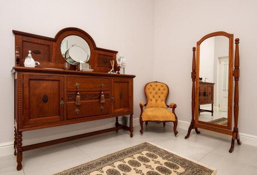 חדר סטנדרט, Karos Gastehuis