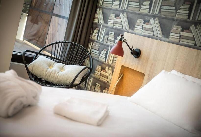 デラックススタジオ, Generator Paris