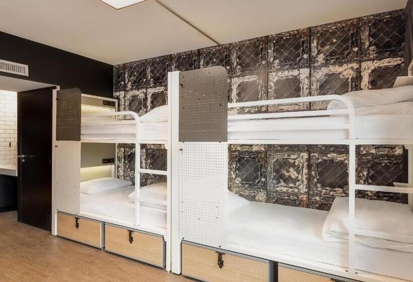 ルームシェアのワンベッド, Generator Paris