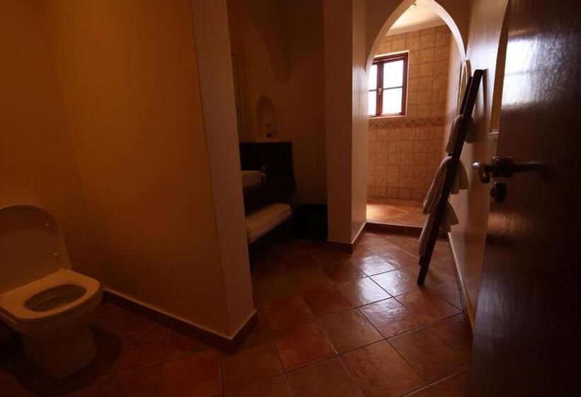 اتاق لوکس, Cocoa Boutique Hotel Your Kenyan Beachfront Bliss