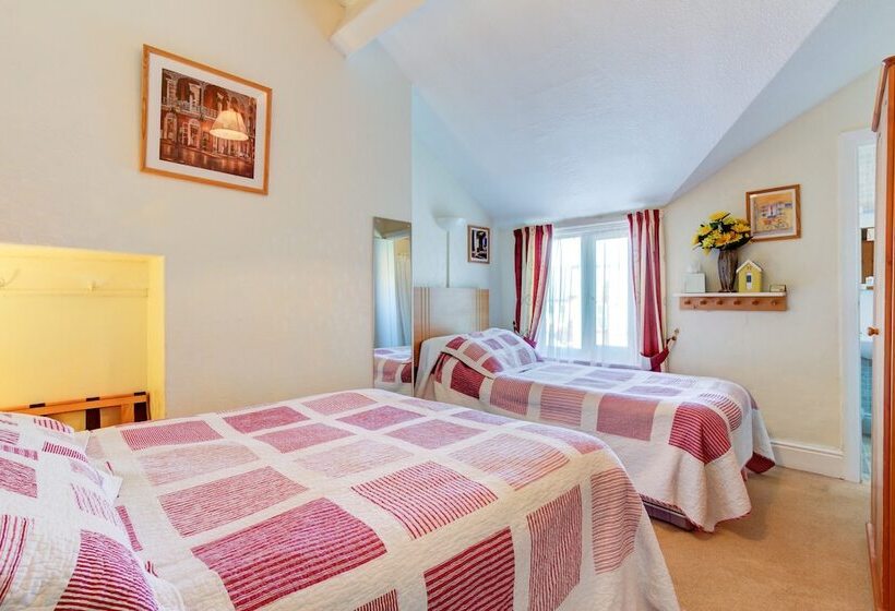 חדר משפחתי, Dolphin Guesthouse