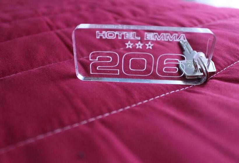 Quarto Estandar Individual, Emma
