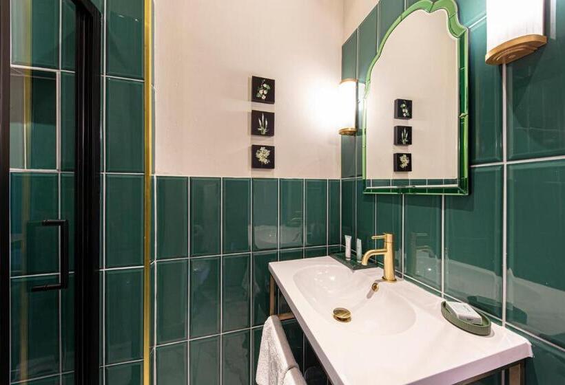 Номер Стандарт, Escape Boutique B&b