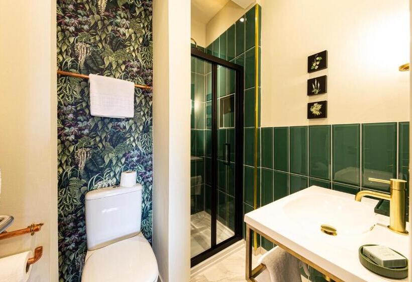 Номер Стандарт, Escape Boutique B&b