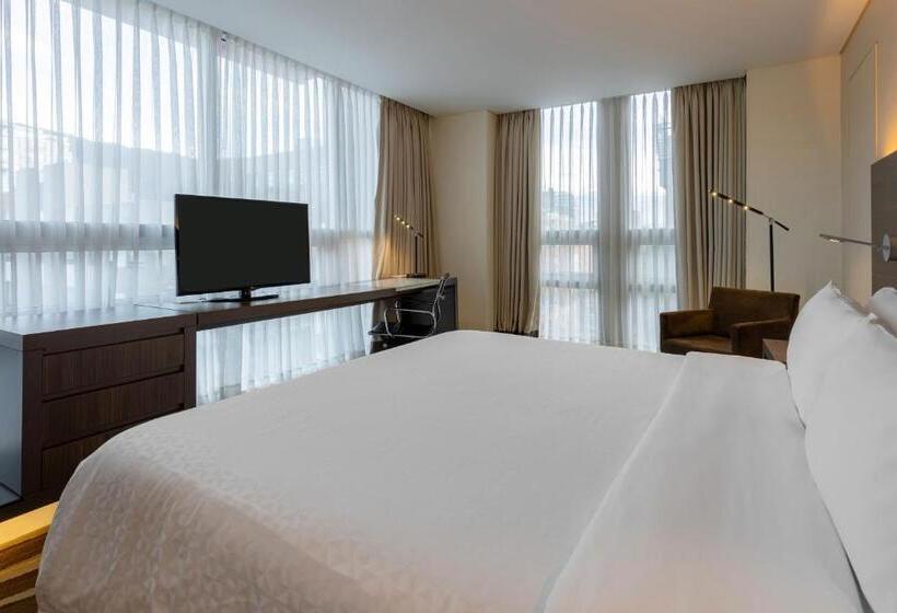 带大床的标准间, Four Points By Sheraton Bogota