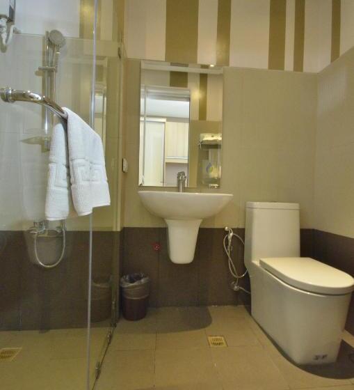 Quarto Estandar, Injap Tower