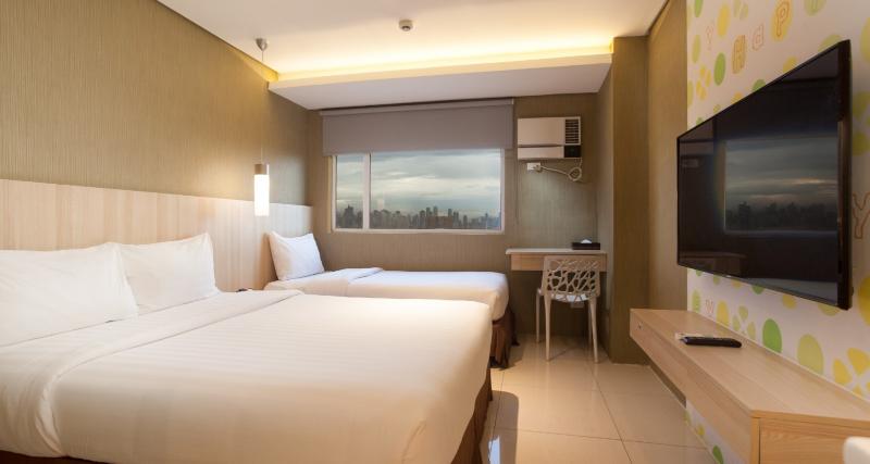 Quarto Estandar Individual, Injap Tower