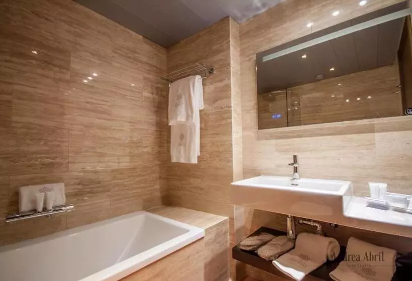 Basic-huone, Palacio Pinello