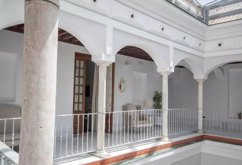 Sviitti, Palacio Pinello