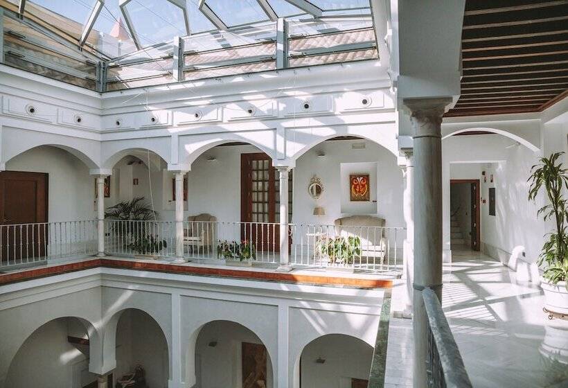 سوییت جونیور, Palacio Pinello