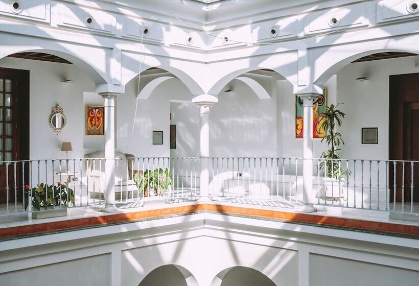 سوئیت خانواده 2 خوابه, Palacio Pinello