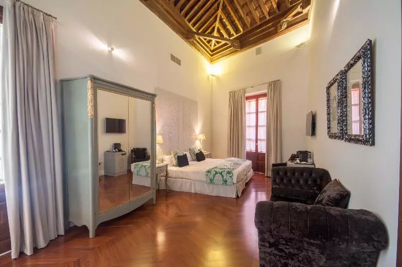 Sviitti, Palacio Pinello