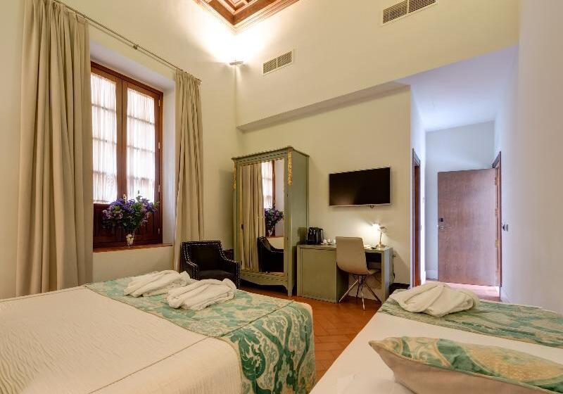 اتاق استاندارد سه نفره, Palacio Pinello