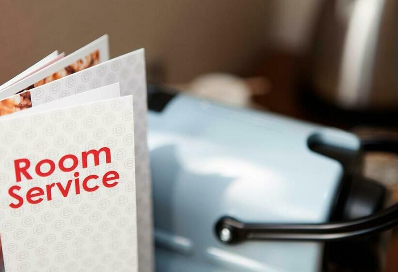 Pokój klasy Biznes, Ramada Encore Istanbul Kartal