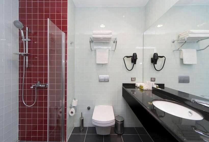 Pokój klasy Biznes, Ramada Encore Istanbul Kartal