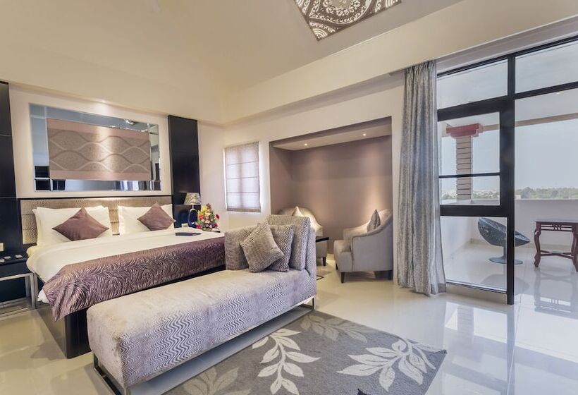 Номер Deluxe, Regenta Resort Bhuj, By Royal Orchid Limited