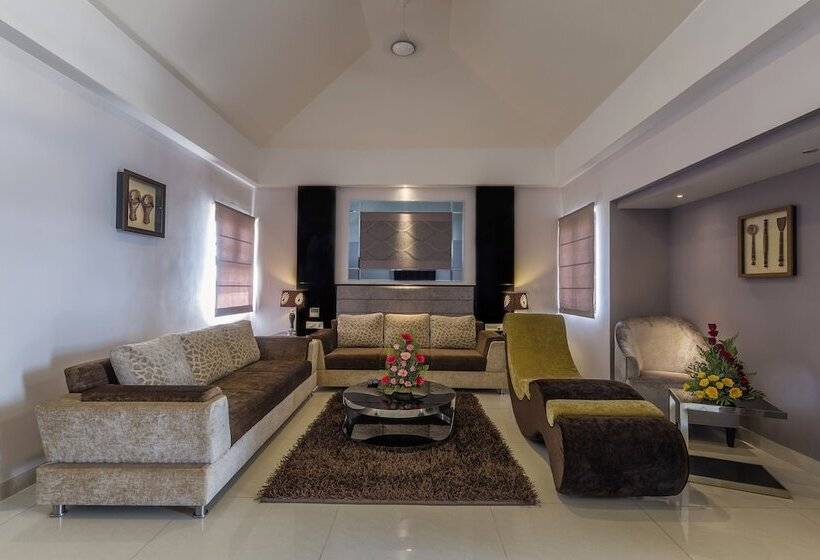 デラックスルーム, Regenta Resort Bhuj, By Royal Orchid Limited