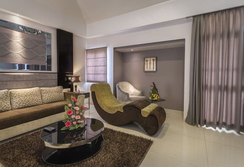 デラックスルーム, Regenta Resort Bhuj, By Royal Orchid Limited