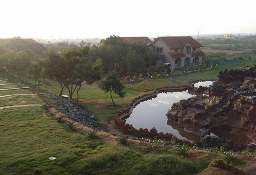 エクゼクティブルーム, Regenta Resort Bhuj, By Royal Orchid Limited