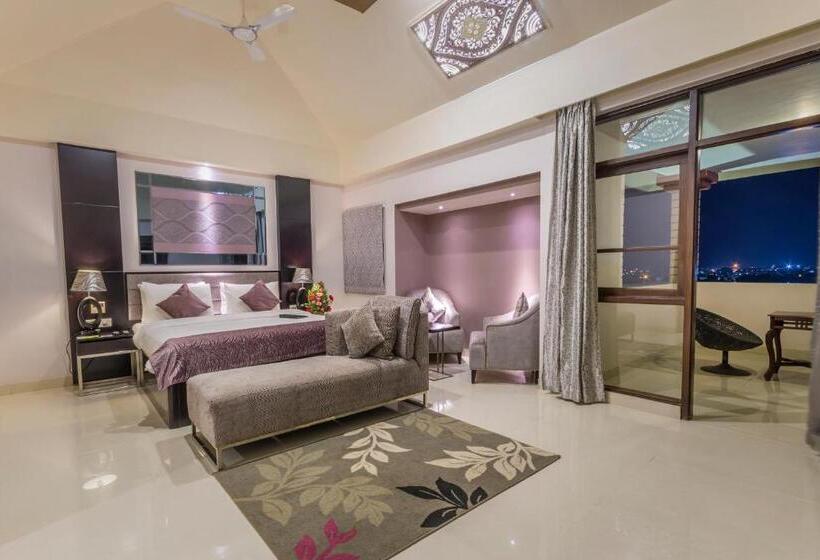デラックスルーム, Regenta Resort Bhuj, By Royal Orchid Limited