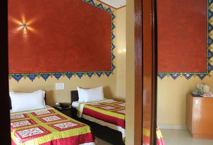 スタンダードルーム, Regenta Resort Bhuj, By Royal Orchid Limited