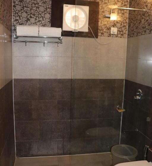 スタンダードルーム, Regenta Resort Bhuj, By Royal Orchid Limited