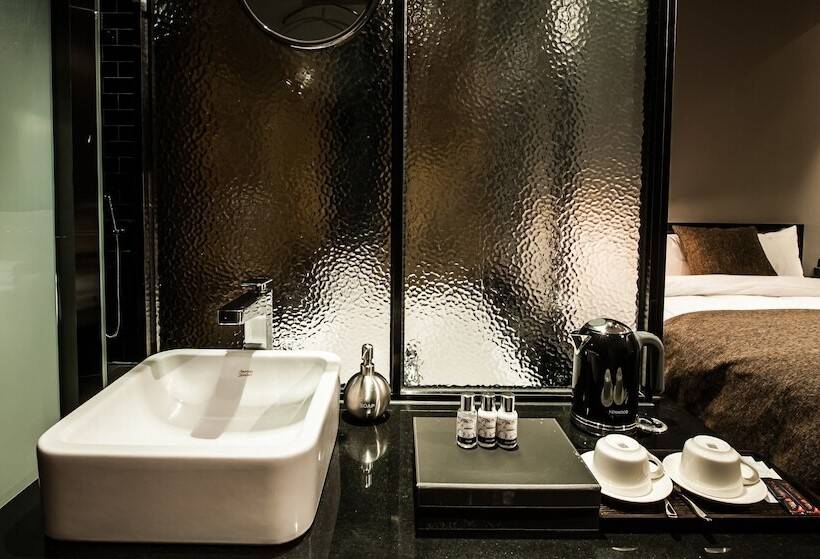 Quarto Superior, Sr Hotel Sadang