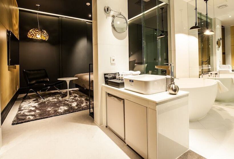 Quarto Superior, Sr Hotel Sadang