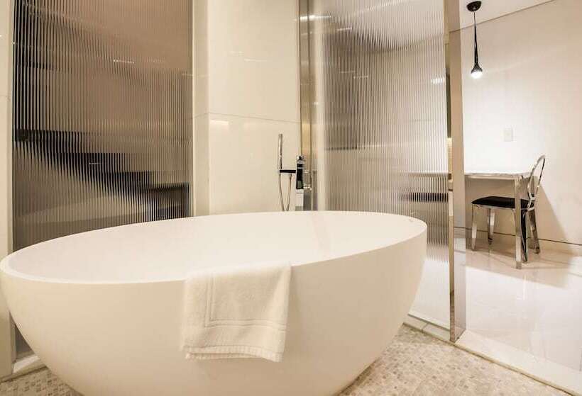 Suíte Dúplex, Sr Hotel Sadang