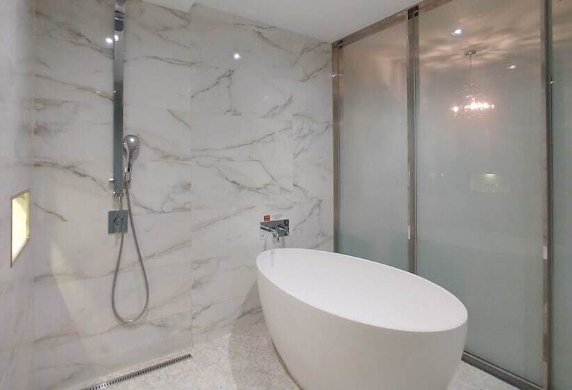 Suíte Dúplex, Sr Hotel Sadang