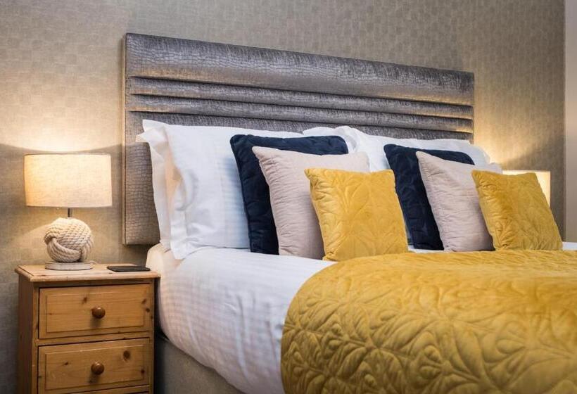 اتاق عادی, The Howbeck & The Retreat Incl Off Site Health Club And Parking Ev Point Available