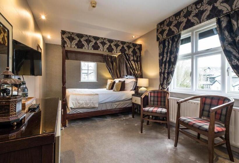 اتاق لوکس با وان آب گرم, The Howbeck & The Retreat Incl Off Site Health Club And Parking Ev Point Available