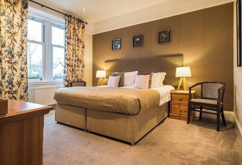 اتاق سوپریور, The Howbeck & The Retreat Incl Off Site Health Club And Parking Ev Point Available