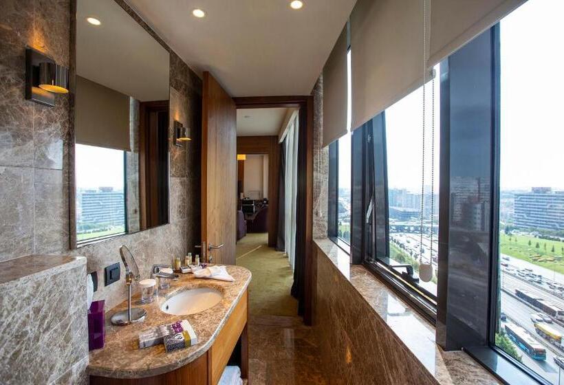 주니어 스위트, Uranus Istanbul Topkapi