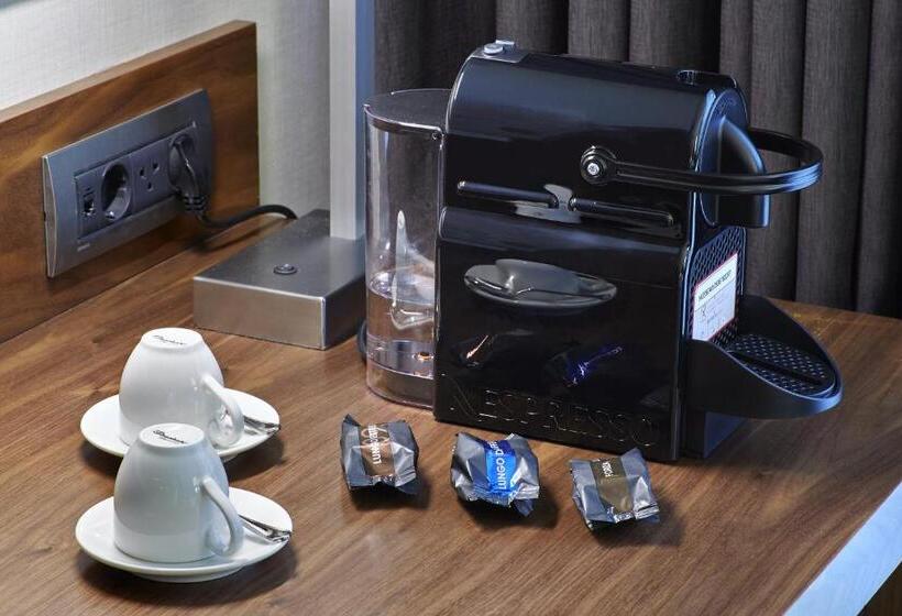 도시전망 디럭스룸 킹침대, Uranus Istanbul Topkapi