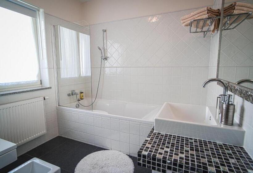 آپارتمان 1 خوابه, Vacation House Vila Mia