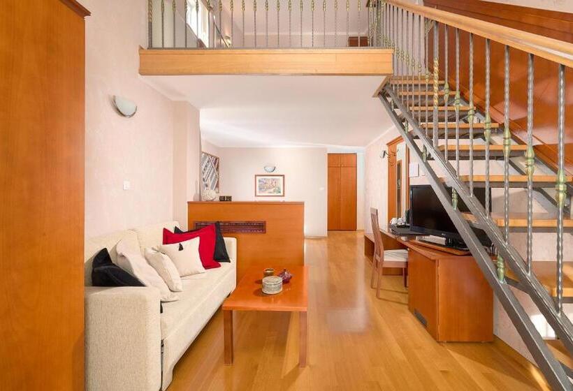 جناح دوبلكس, Villa Andrea