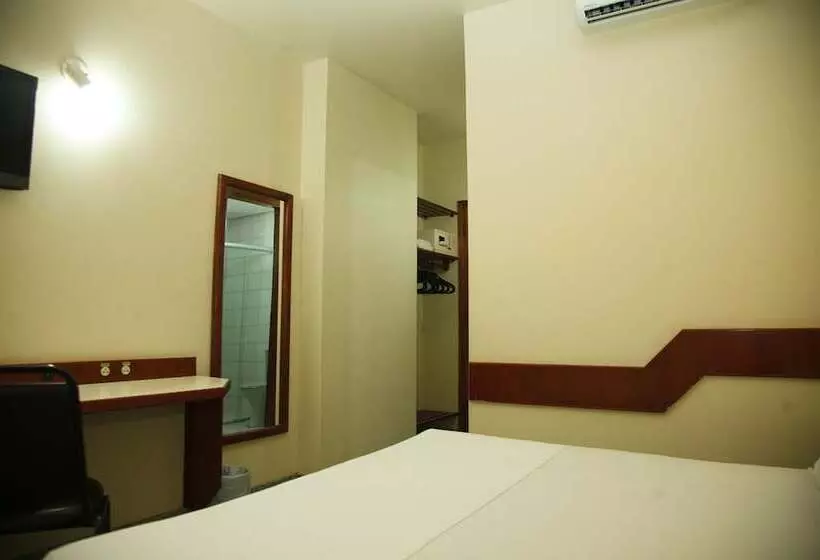 اتاق لوکس, Villalba