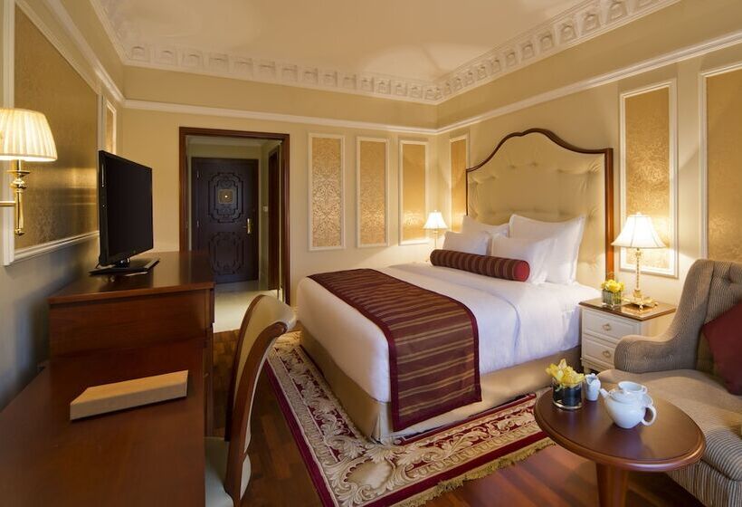 Quarto Executivo Cama King, Warwick Doha