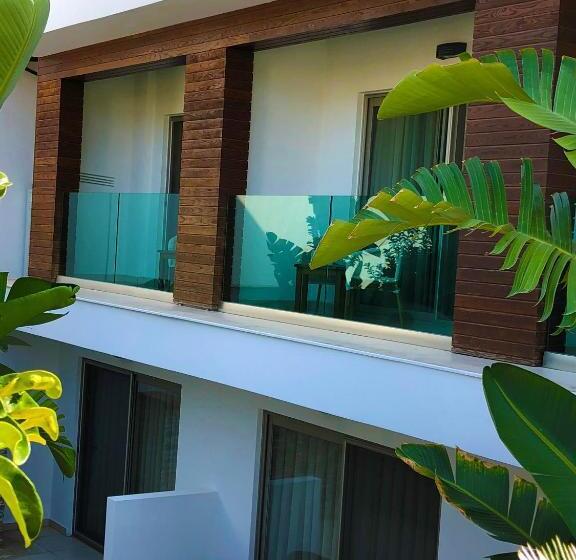 חדר דלוקס לשלושה, Zest Exclusive Hotel & Spa