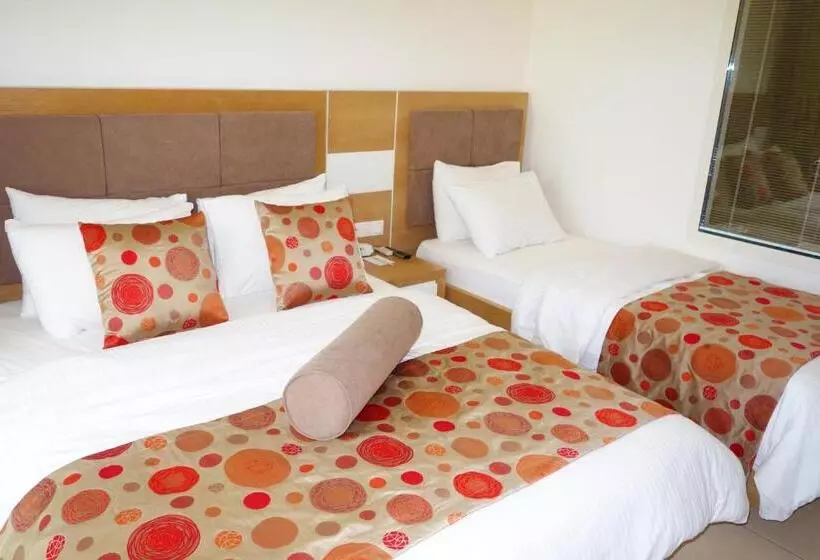 Deluxe Kolmen Hengen Huone, Zest Exclusive Hotel & Spa