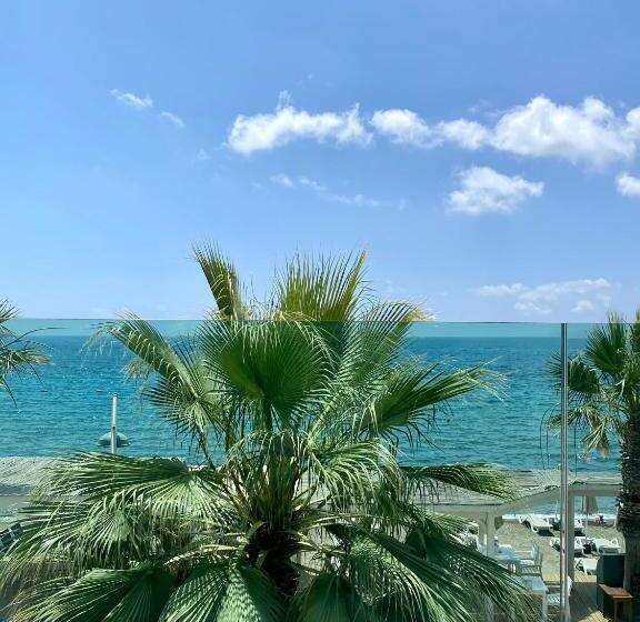 豪华套房, Zest Exclusive Hotel & Spa