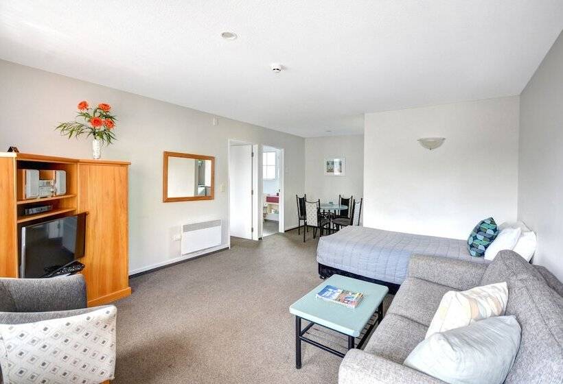 شقة غرفة واحدة, Alexis Motor Lodge