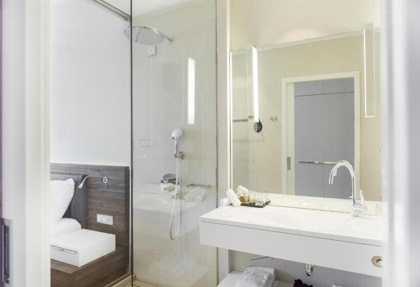 חדר סטנדרט, Radisson Collection Hotel, Old Mill Belgrade