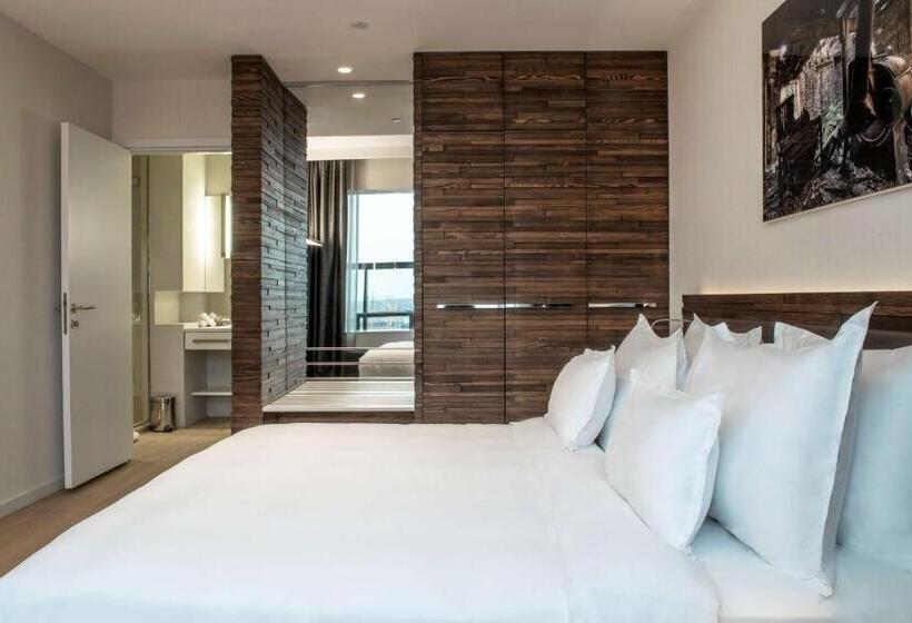 סוויטה, Radisson Collection Hotel, Old Mill Belgrade